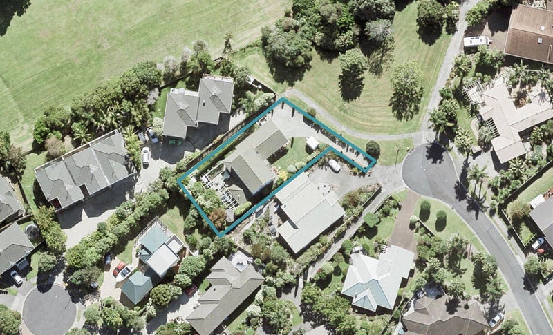 11 Dacre Grove, Gulf Harbour, Whangaparaoa - Carousel 1