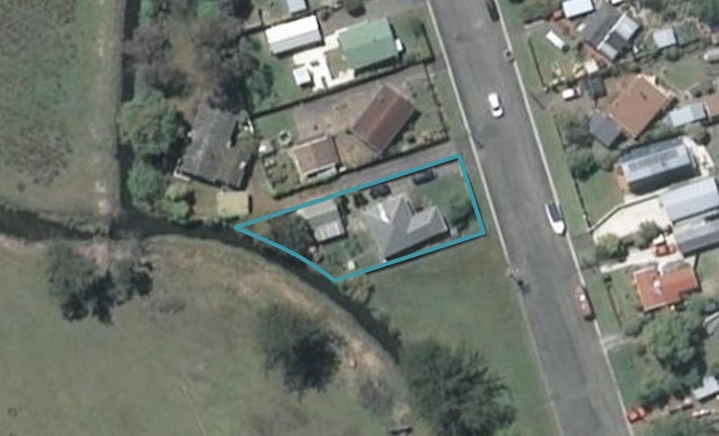 93 Dunns Avenue, The Pines Beach, The Pines Beach - Carousel 1