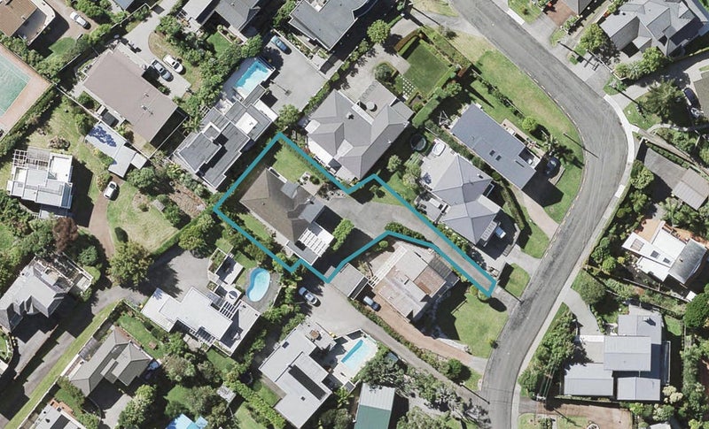 4A Eastcliffe Road, Castor Bay, Auckland - Carousel 1