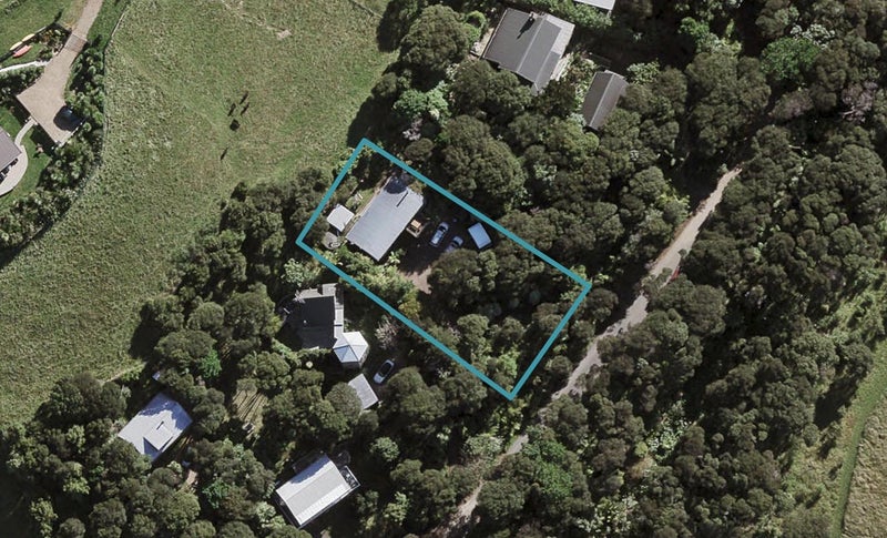 51 Wilma Road, Ostend, Waiheke Island - Carousel 1