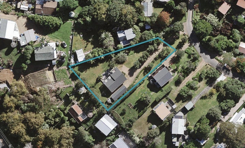 14 Trig Hill Road, Onetangi, Waiheke Island - Carousel 1