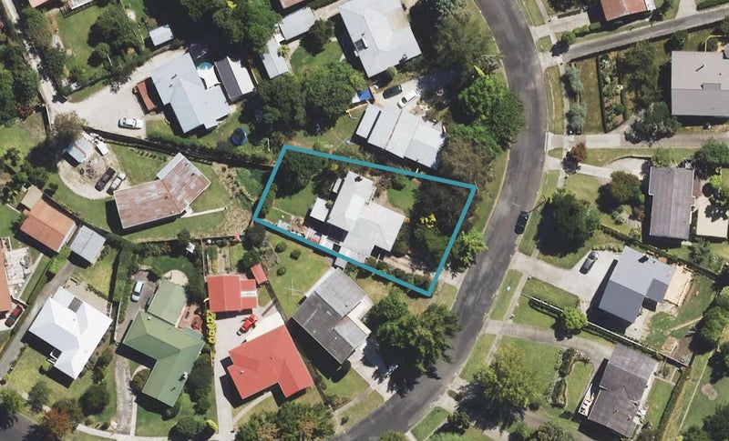 22 Seddon Crescent, Whataupoko, Gisborne - Carousel 1