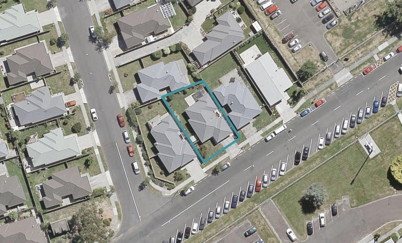 8 Seddul Bahr Road, Trentham, Upper Hutt - Carousel 1