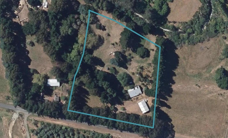 206 Mikimiki Road, Masterton - Carousel 1