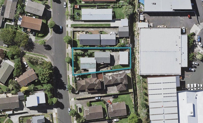 1/46 Howard Hunter Avenue, St Johns, Auckland - Carousel 1