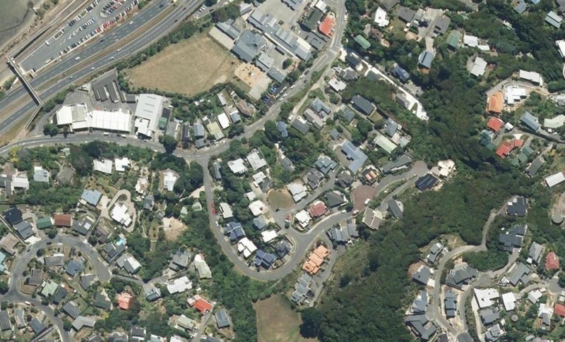 18A Paremata Crescent, Paremata, Porirua - Carousel 1
