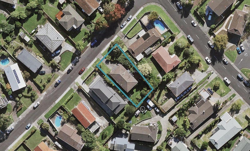 47 Compton Street, Hillcrest, Auckland - Carousel 1