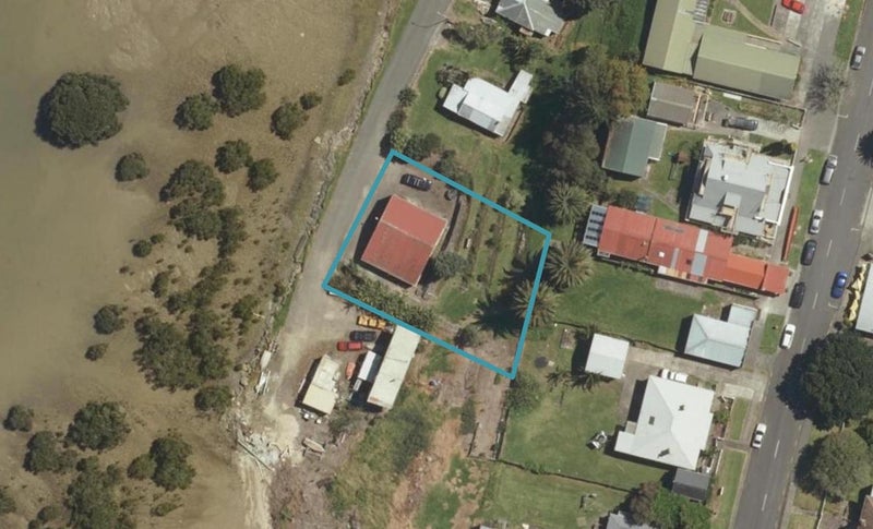 14 Russell Esplanade, Rawene, Kaikohe - Carousel 1