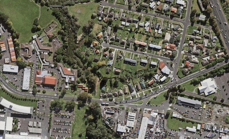 20 Larsen Street, Otara, Auckland - Carousel 1