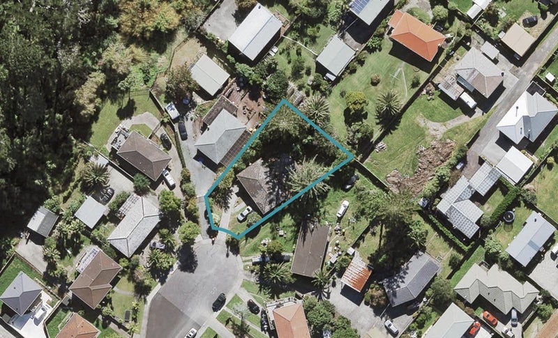 26 Barnfield Place, Glendene, Auckland - Carousel 1