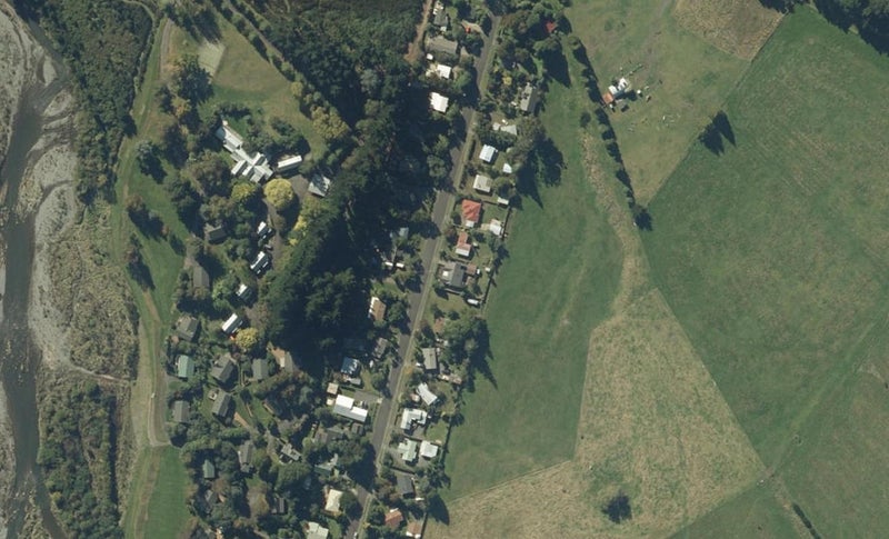 27 Te Herekiekie Street, Tūrangi - Carousel 1