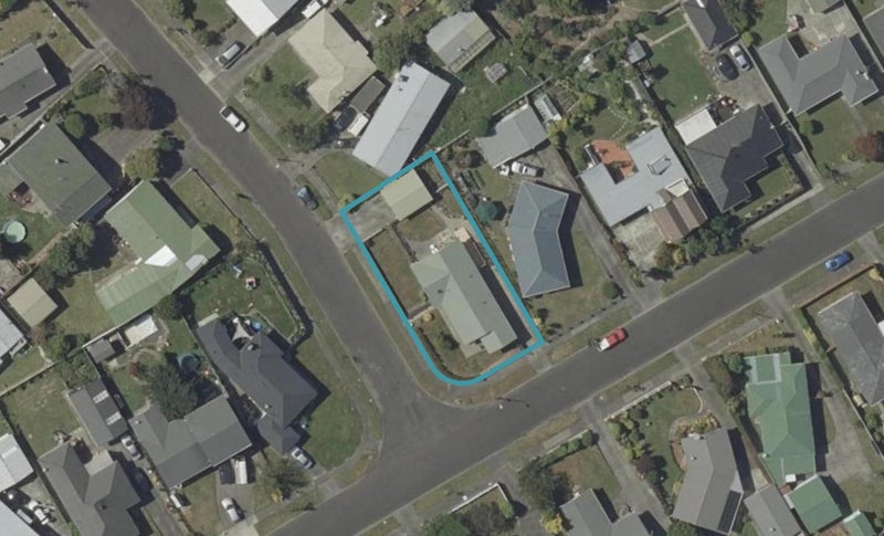 17 Leslie Avenue, Cloverlea, Palmerston North - Carousel 1