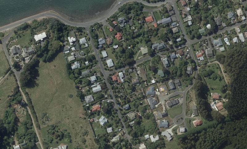 4 Waikana Street, Broad Bay, Dunedin - Carousel 1