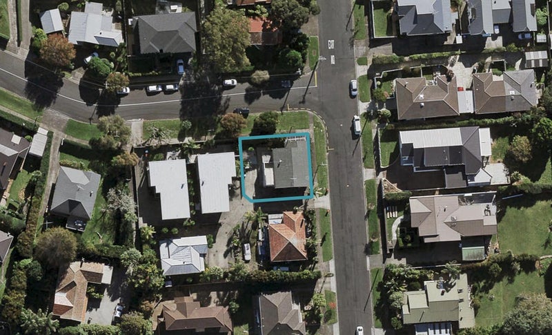 10 Ellerslie Park Road, Ellerslie, Auckland - Carousel 1