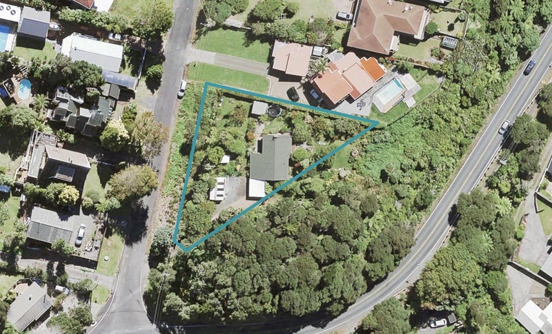 1 Puketaha Road, Swanson, Auckland - Carousel 1