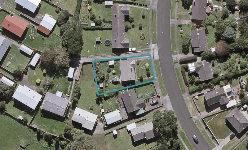 93 Cook Street, Marfell, New Plymouth - Carousel 1