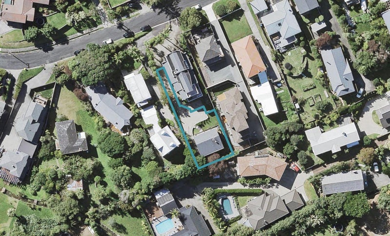 18A Hythe Terrace, Mairangi Bay, Auckland - Carousel 1