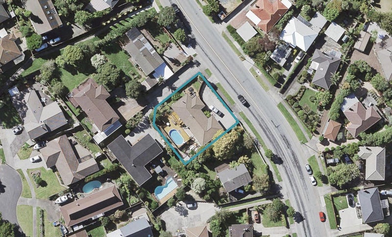 55 Botany Road, Botany Downs, Auckland - Carousel 1