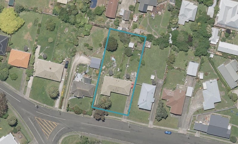 43 Maxwell Avenue, Durie Hill, Whanganui - Carousel 1