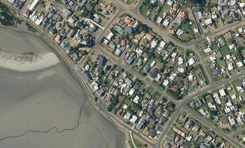 10 Shortt Street, Foxton Beach, Foxton - Carousel 1