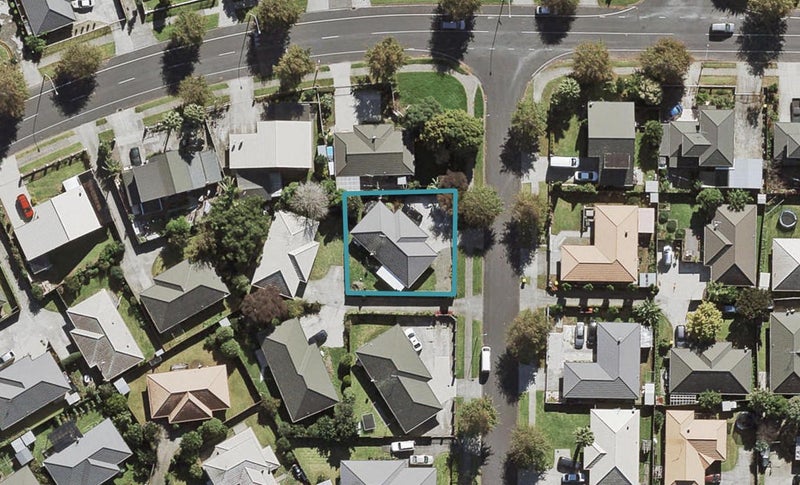 3 Enuamanu Road, Favona, Auckland - Carousel 1