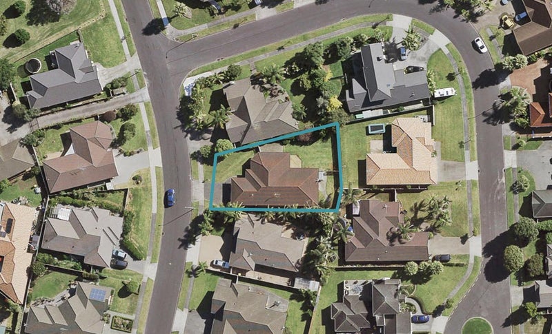 34 Glenross Drive, Wattle Downs, Auckland - Carousel 1