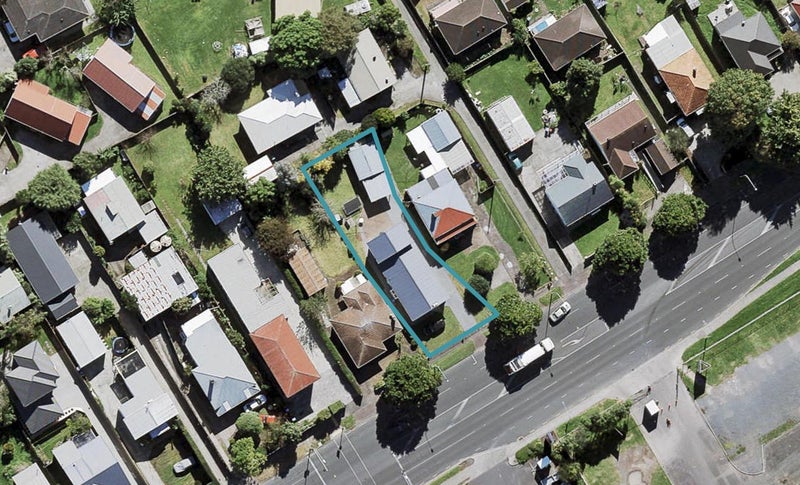 49 Ash Street, Avondale, Auckland - Carousel 1