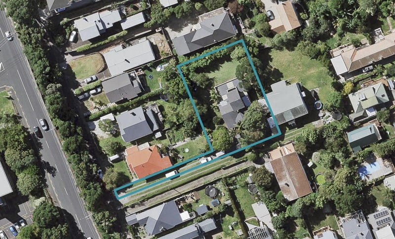 12 Lake Road, Devonport, Auckland - Carousel 1
