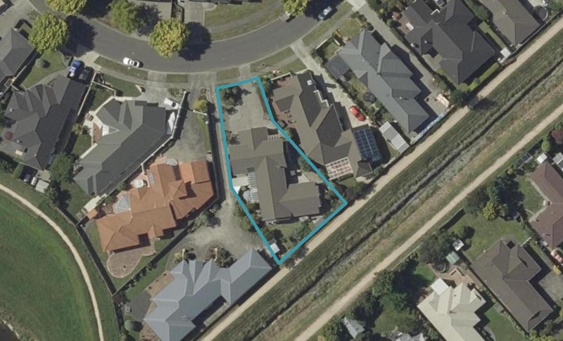 19 Washington Parade, Milson, Palmerston North - Carousel 1