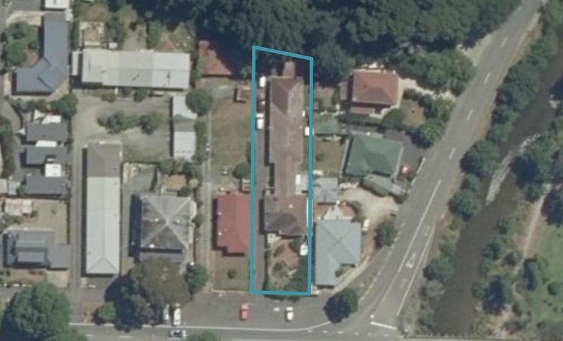 2/211 Nile Street East, Maitai, Nelson - Carousel 1