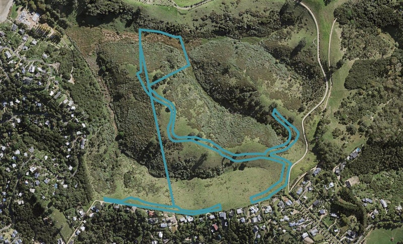 9 Tamihana Road, Ostend, Waiheke Island - Carousel 1