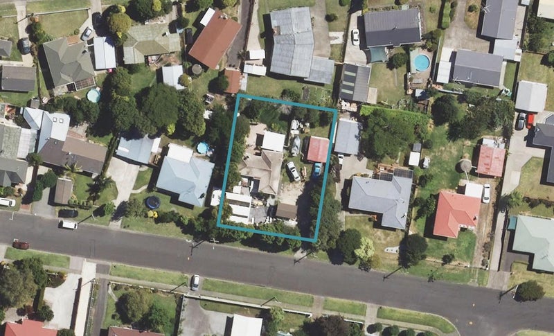 39 Emily Street, Riverdale, Gisborne - Carousel 1