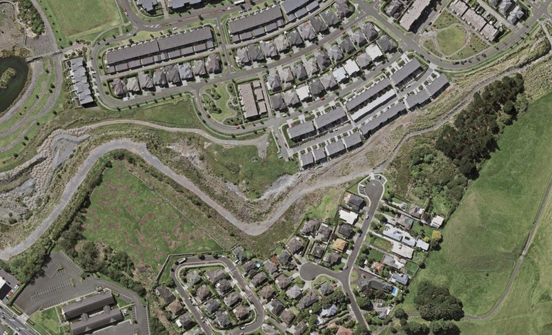 1 Reitu Rise, Stonefields, Auckland - Carousel 1