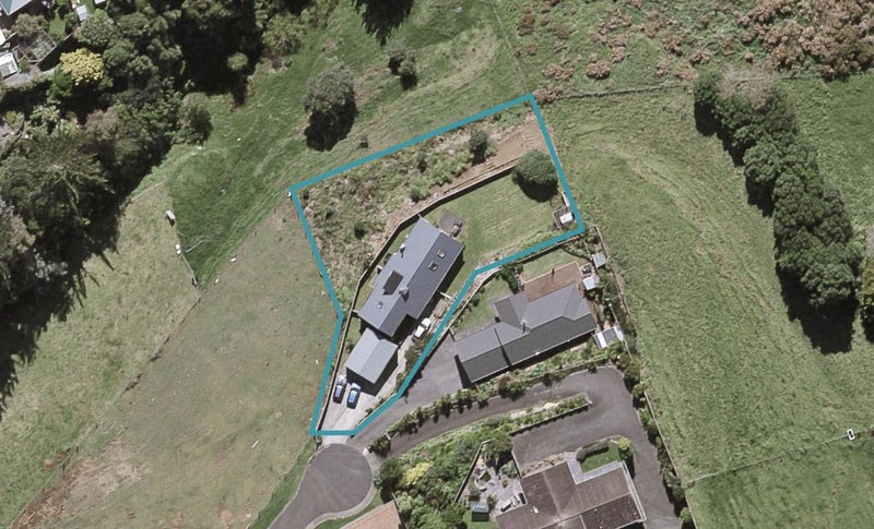 31D Crownhill Street, Spotswood, New Plymouth - Carousel 1