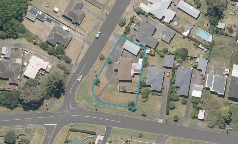 27 Burns Street, Tawhero, Whanganui - Carousel 1