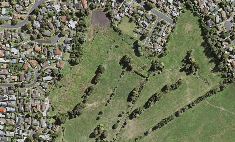 15 Stableford Crescent, Ōpaheke, Papakura - Carousel 1
