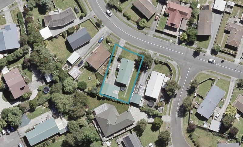 18 Topaz Street, Birchville, Upper Hutt - Carousel 1