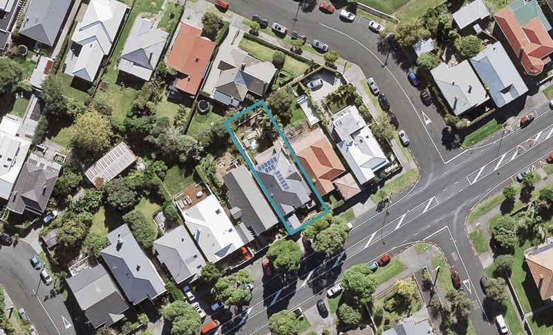 49 Surrey Crescent, Grey Lynn, Auckland - Carousel 1