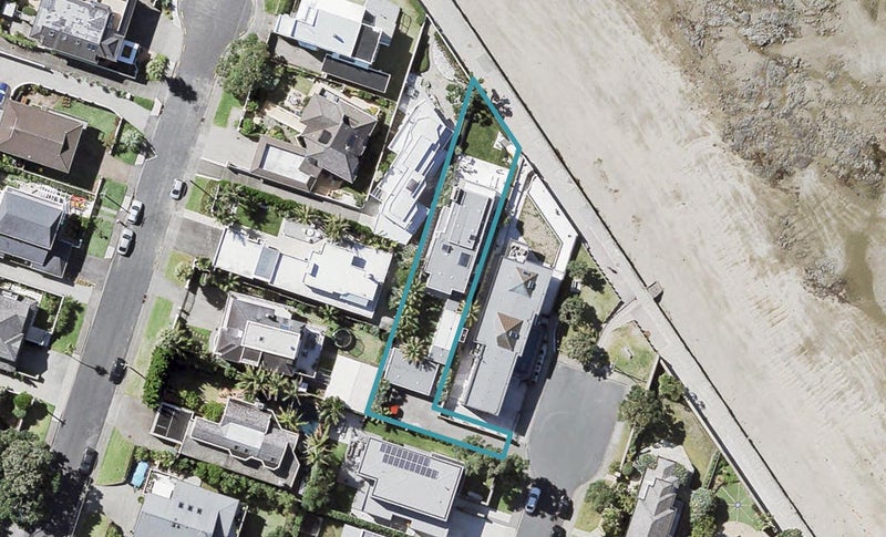 32 Muritai Road, Milford, Auckland - Carousel 1