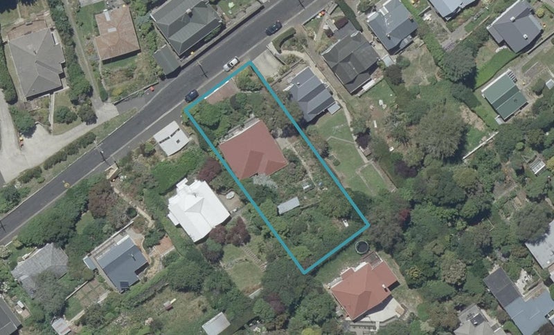 31 Oates Street, Kaikorai, Dunedin - Carousel 1