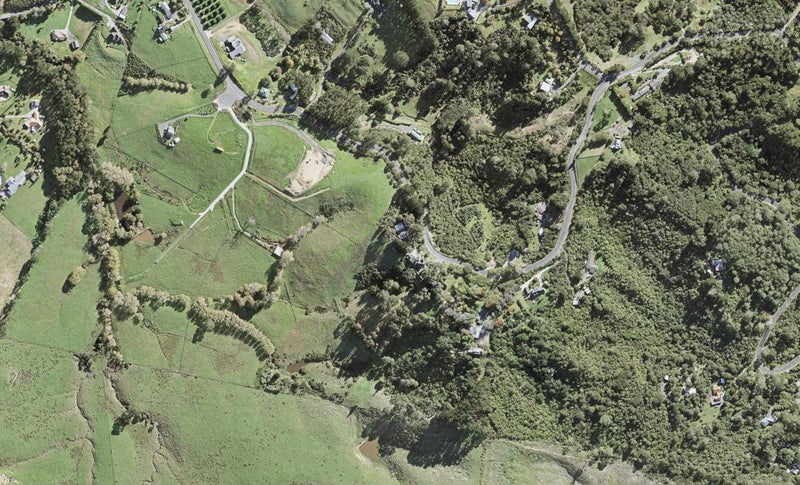 335 Duck Creek Road, Stillwater, Silverdale - Carousel 1