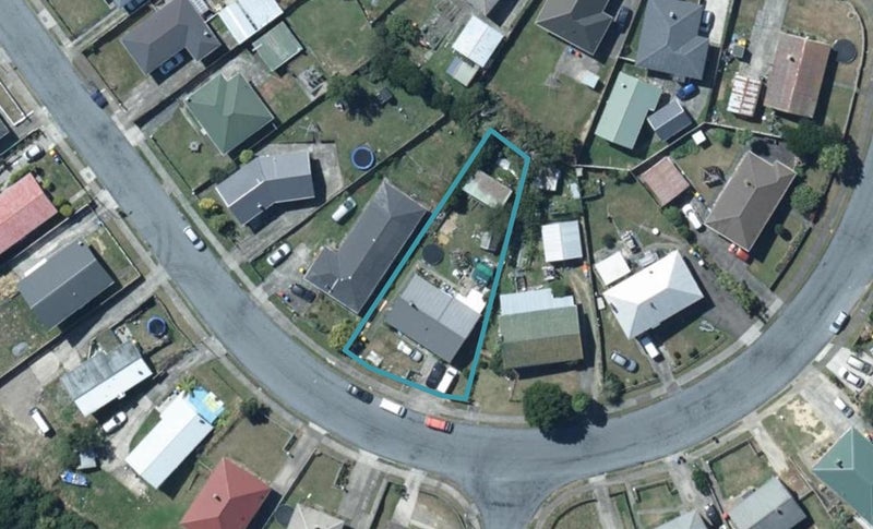 40 Kokiri Crescent, Waitangirua, Porirua - Carousel 1