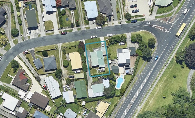 4 Roys Road, Parkvale, Tauranga - Carousel 1