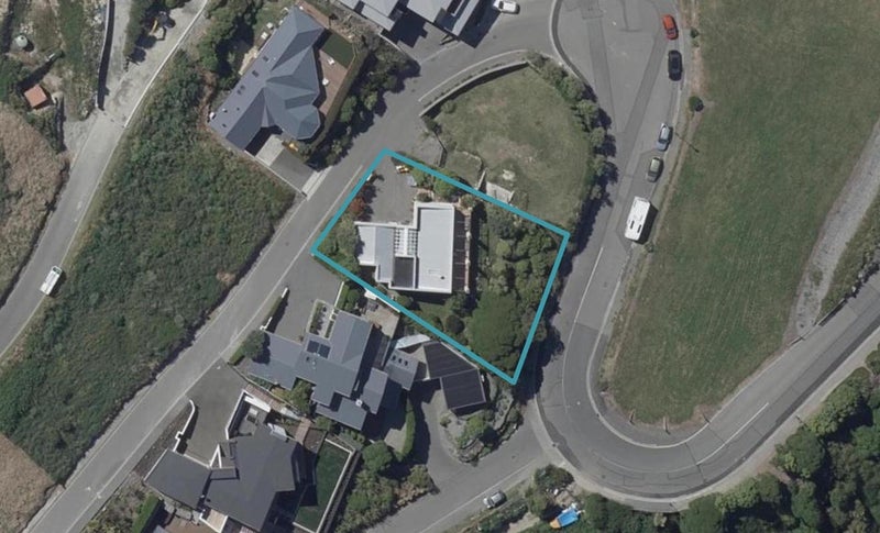 24 Challenger Lane, Redcliffs, Christchurch - Carousel 1