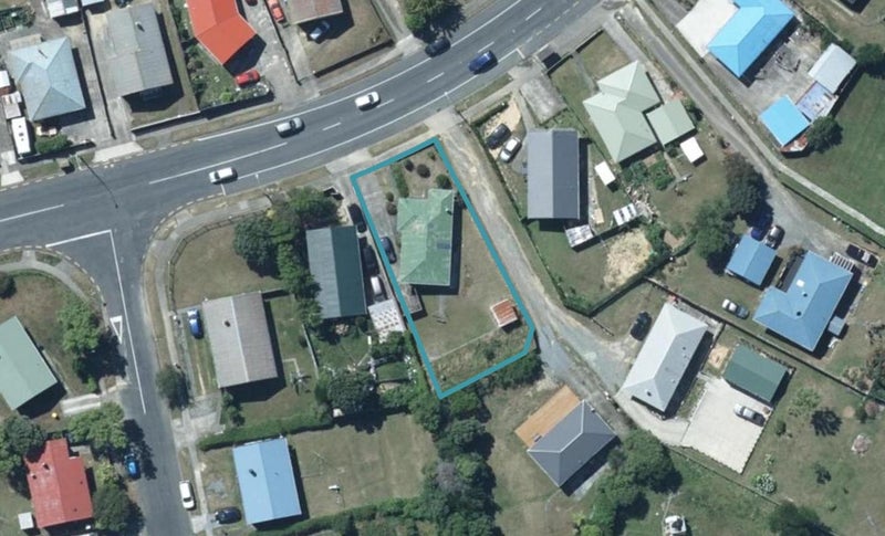 126 Warspite Avenue, Waitangirua, Porirua - Carousel 1