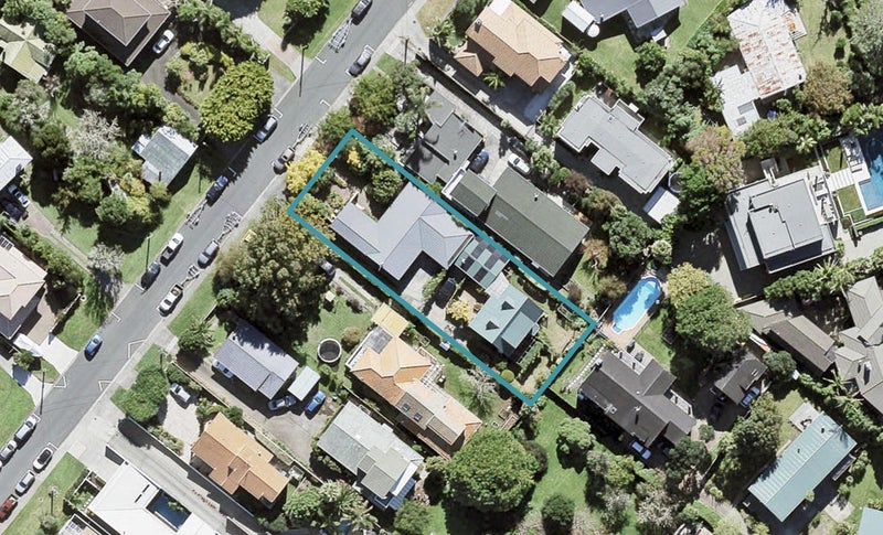 1/29 Waiake Street, Torbay, Auckland - Carousel 1