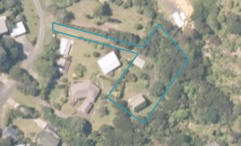 7B Smith-Grey Crescent, Parekura Bay, Russell - Carousel 1