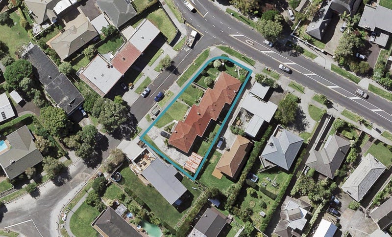 2A Whytehead Crescent, St Heliers, Auckland - Carousel 1