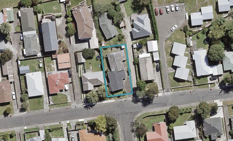 1/41 Clouston Park Road, Clouston Park, Upper Hutt - Carousel 1