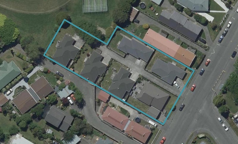 3/80 Middlepark Road, Sockburn, Christchurch - Carousel 1